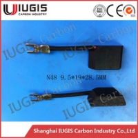N48 9.5x19x28.5mm - щетка (brush)